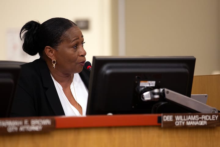 Berkeley City Manager Dee Williams-Ridley to resign