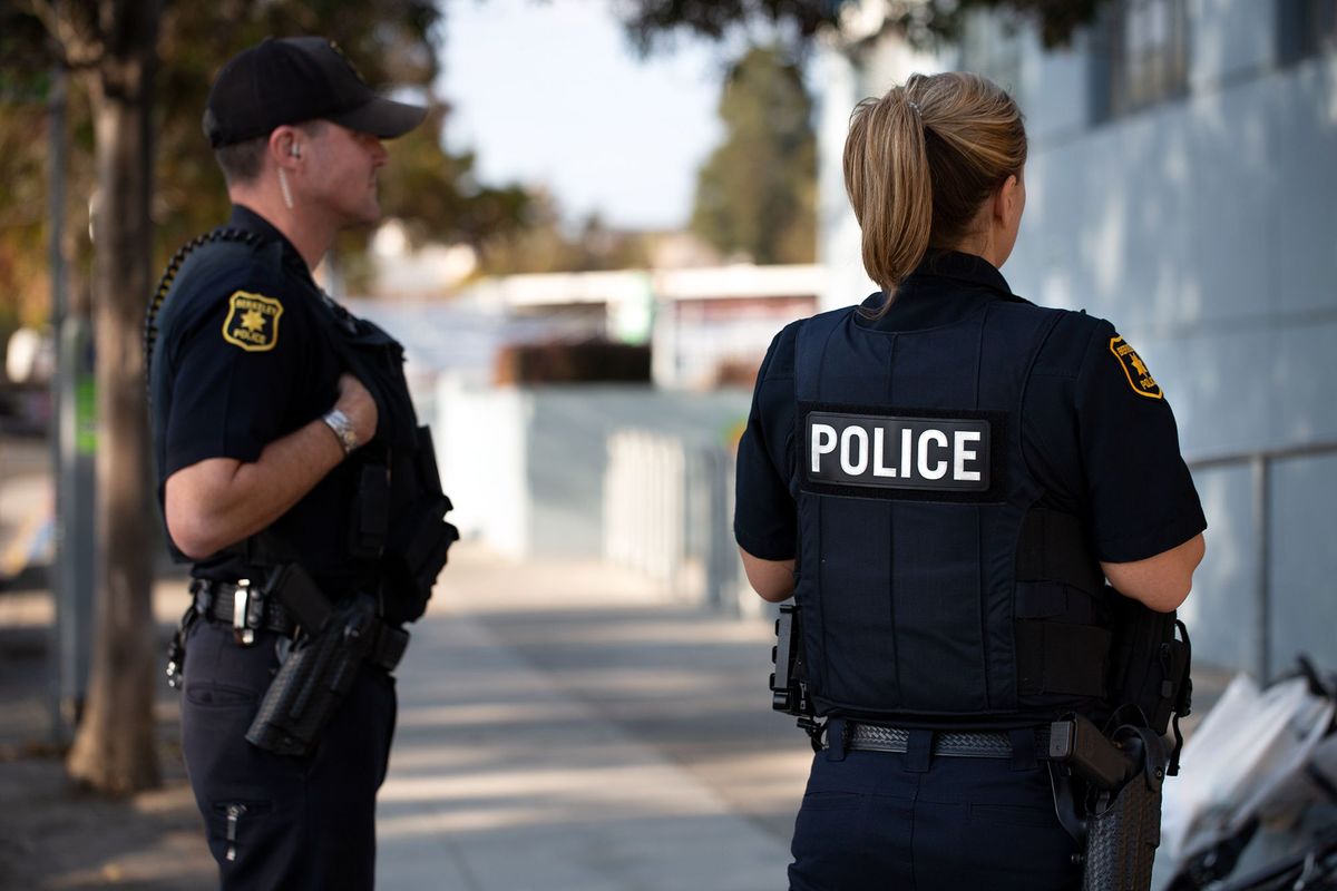 Woman shoots man during downtown Berkeley bar fight