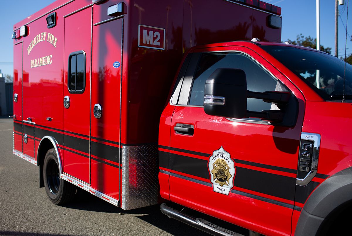 Cyclist taken to hospital after crash with pickup in Berkeley