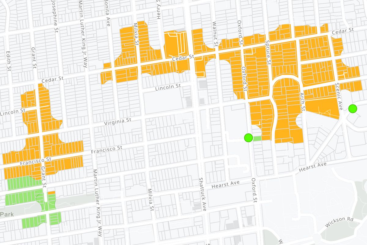 UPDATE: Power restored after outage hits nearly 1,500 PG&E customers in Berkeley