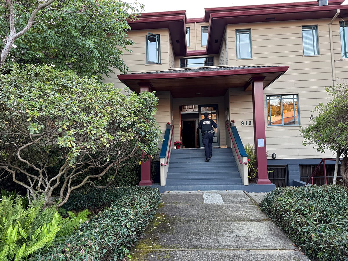 Berkeley man, 60, sustains serious injuries in apartment fire