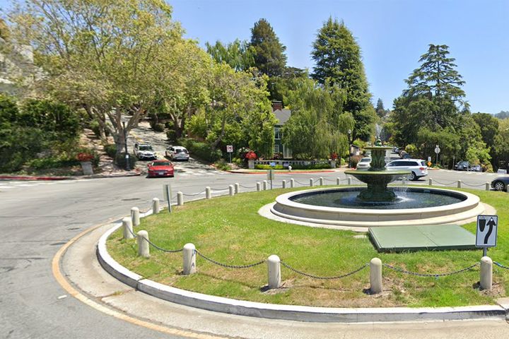 Berkeley police: DUI cyclist hits car, breaks leg at Marin Circle