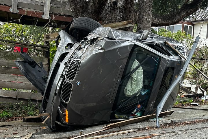 Pair flees, crashes after vehicle theft attempt in Berkeley Hills