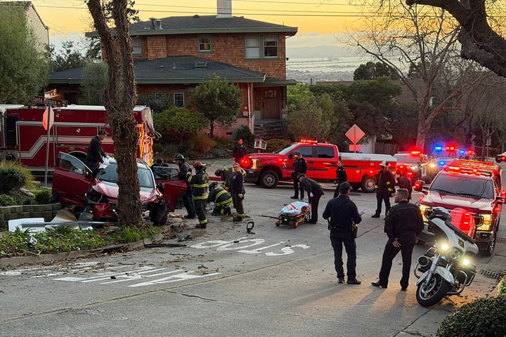 Berkeley man, 76, crashes into tree on Marin Avenue