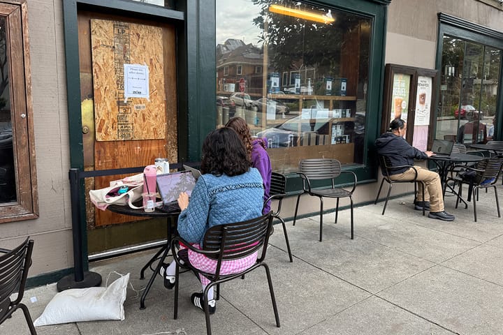 Burglary crew targets Berkeley cafes, including original Peet's